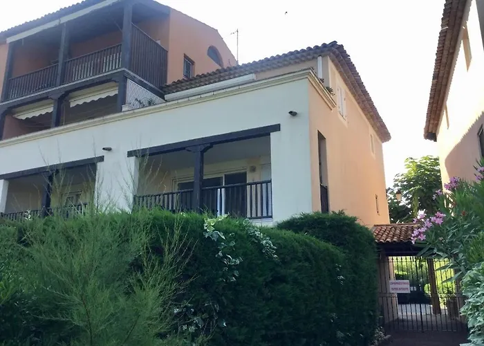 Golfe De Saint-tropez A 50 M De La Prázdninový dům *